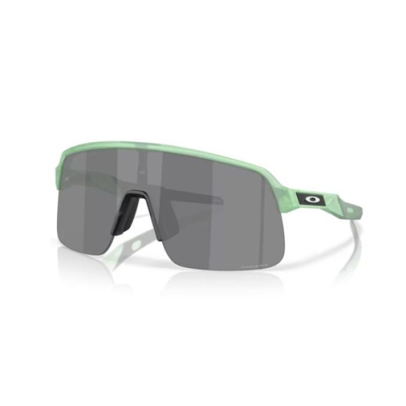 OCCHIALI OAKLEY SUTRO LITE S JADE TRASP OPACO PRIZM BLK OO9496-1134